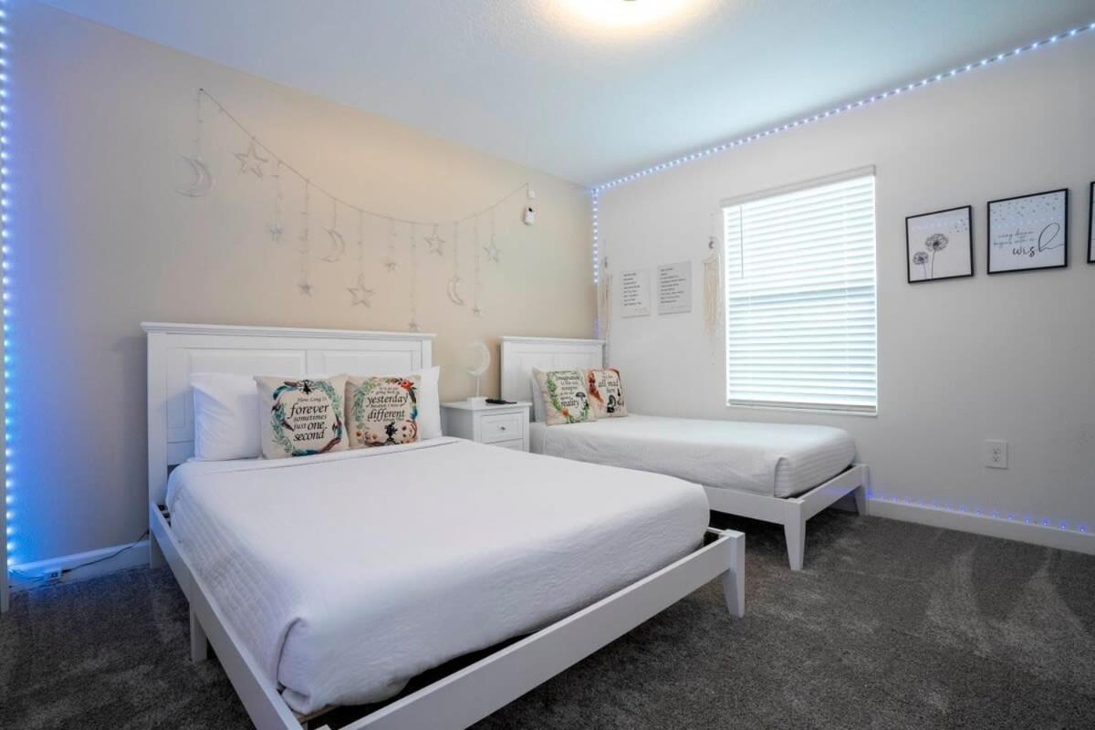 Gorgeous 4 Bedroom W Screened Pool Close To Disney 2653 คิสซิมมี ภายนอก รูปภาพ
